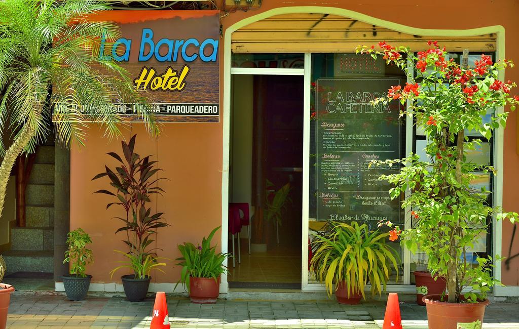 Hotel La Barca Atacames Esterno foto