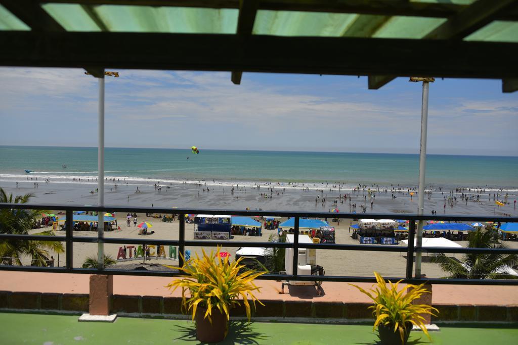Hotel La Barca Atacames Esterno foto